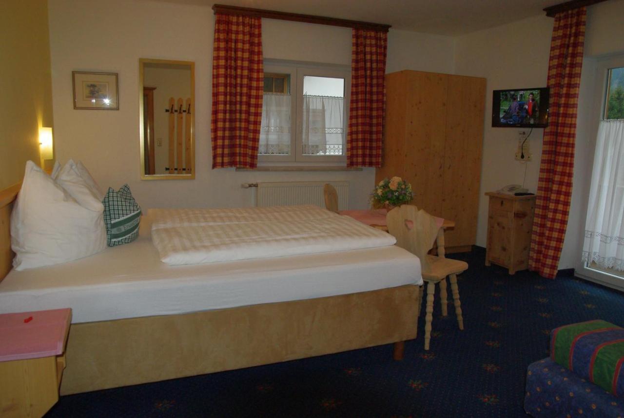 קיצביהל Hotel-Pension Heike מראה חיצוני תמונה