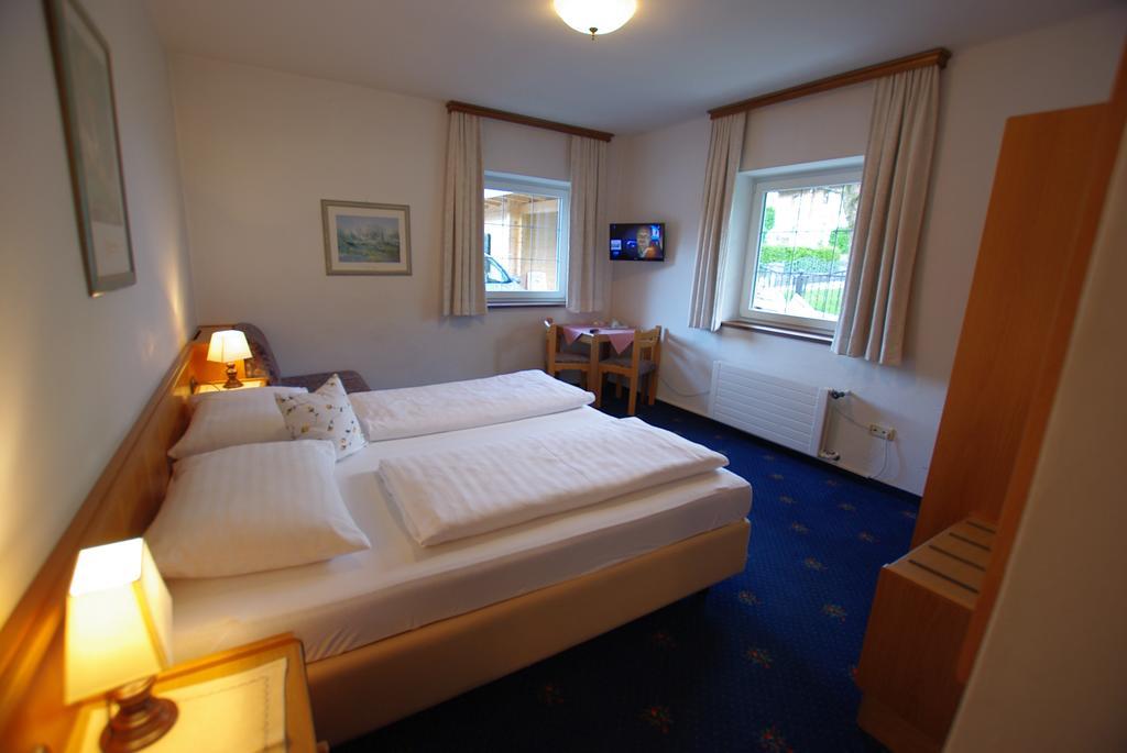 קיצביהל Hotel-Pension Heike מראה חיצוני תמונה