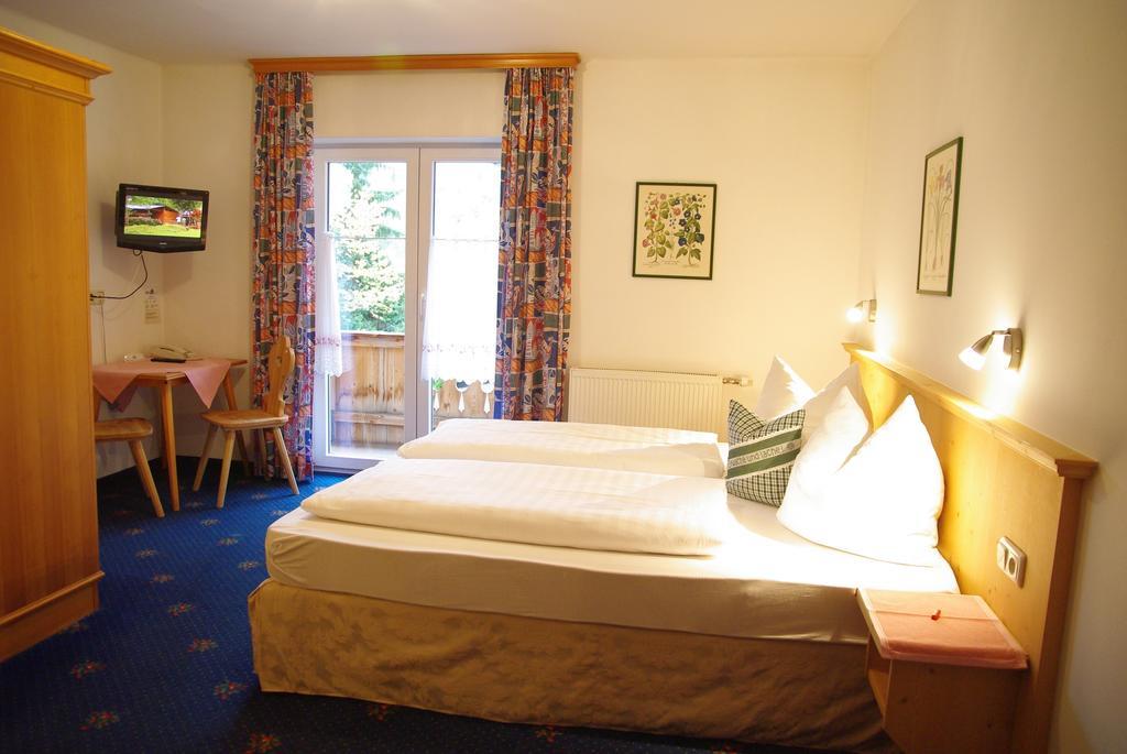 קיצביהל Hotel-Pension Heike מראה חיצוני תמונה