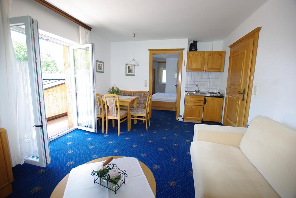 קיצביהל Hotel-Pension Heike מראה חיצוני תמונה