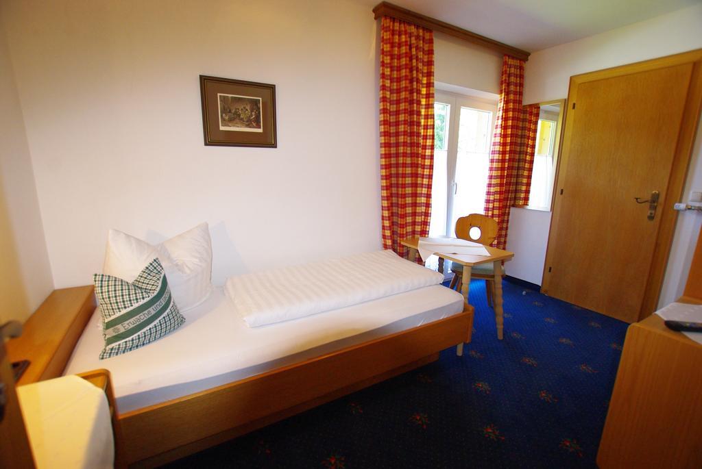 קיצביהל Hotel-Pension Heike מראה חיצוני תמונה